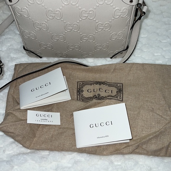 Gucci 626363 Leather Handbag-Authentic-EUC - Picture 11 of 13